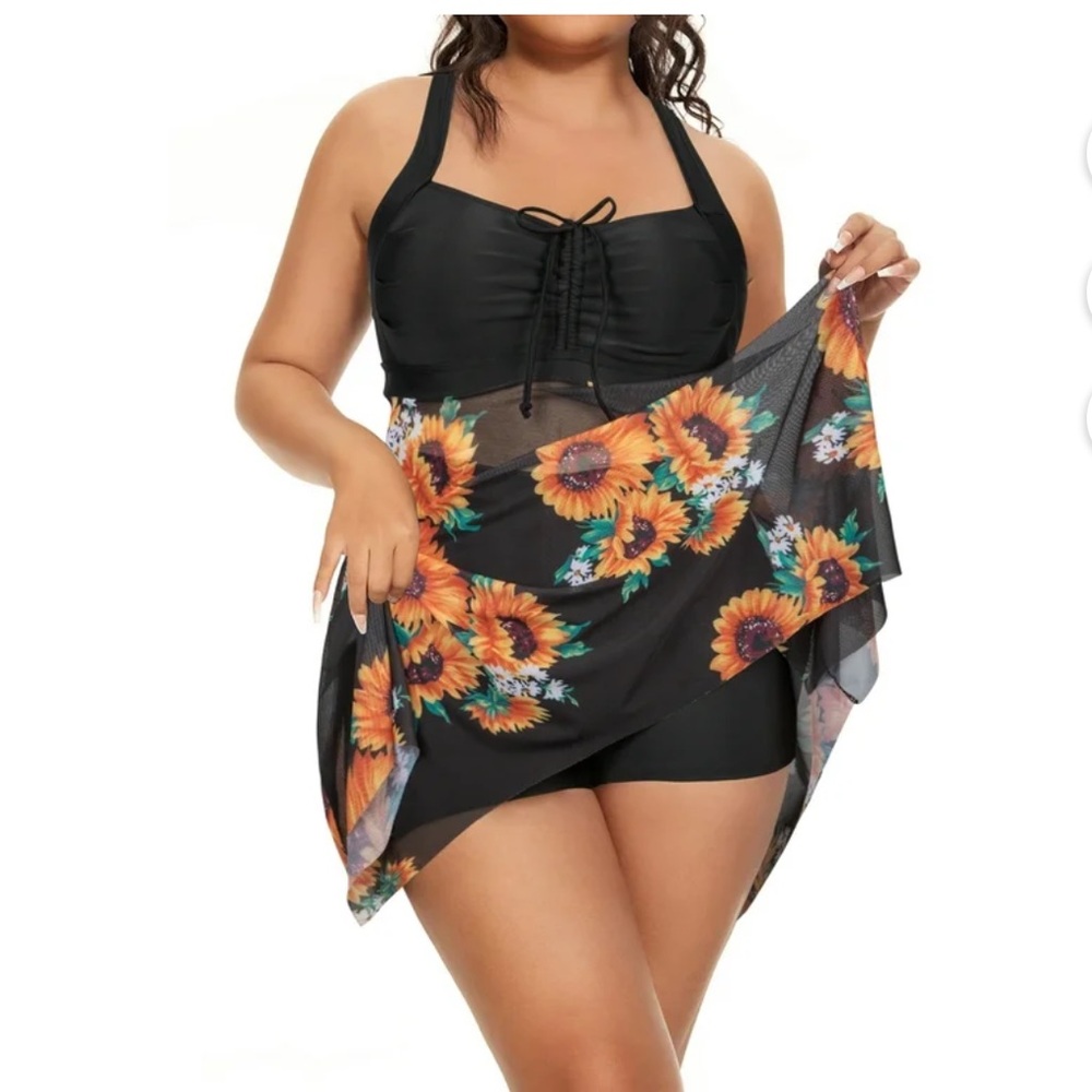 Plus Size Tankini Tummy Control with Boyshorts Swimdress - Picture 2 of 9